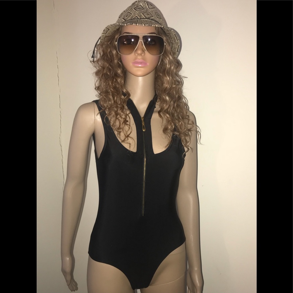 Swimsuit “QUIET STORM”